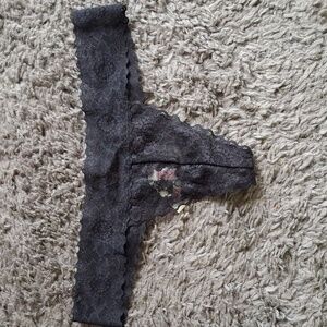 NWT Victoria' Secret Pink Sz M thong